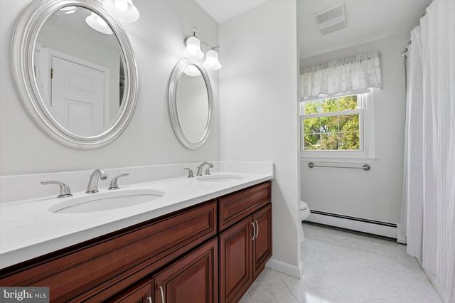 956 EMBREE LN, West Chester, PA 19380