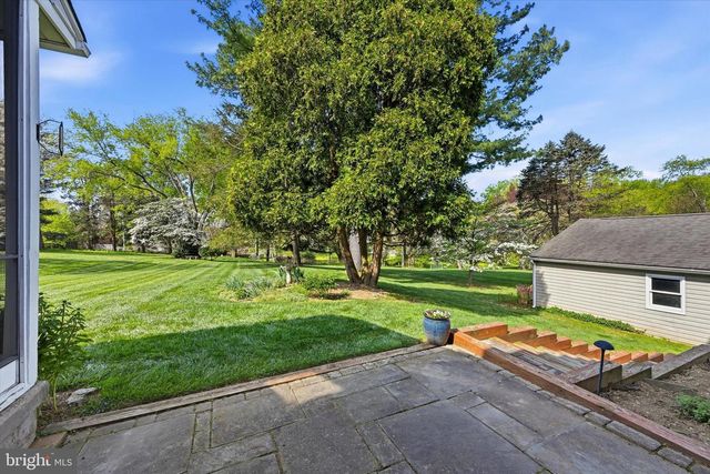 956 EMBREE LN, West Chester, PA 19380