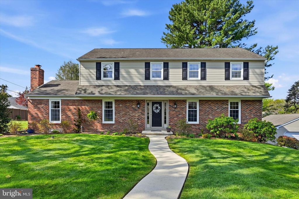 956 EMBREE LN, West Chester, PA 19380