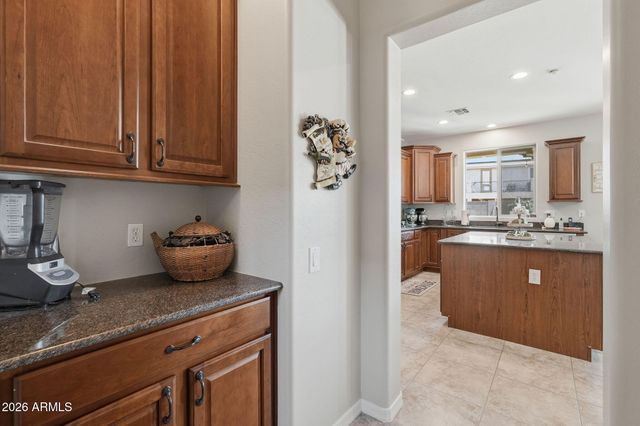 5021 W ROWEL Road, Phoenix, AZ 85083