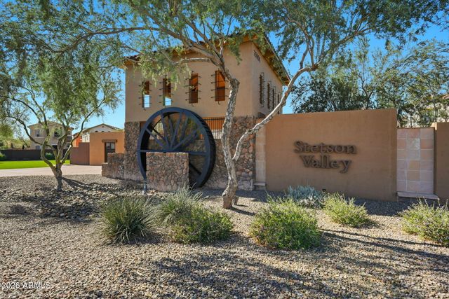 5021 W ROWEL Road, Phoenix, AZ 85083