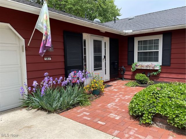 561 Brigton Drive, Berea, OH 44017