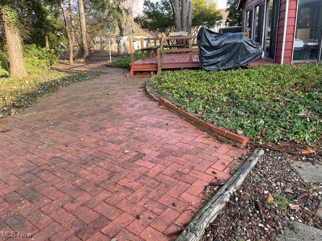 561 Brigton Drive, Berea, OH 44017