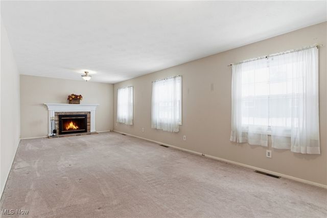 561 Brigton Drive, Berea, OH 44017