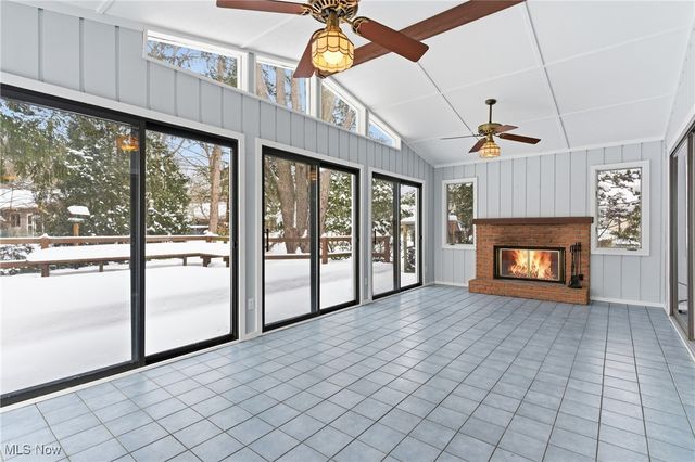 561 Brigton Drive, Berea, OH 44017