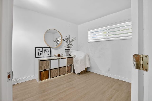 9820 S HOLLYBROOK LAKE Drive 306, Pembroke Pines, FL 33025