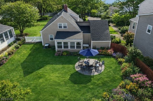 17 Cherokee Rd, Cranford Twp., NJ 07016