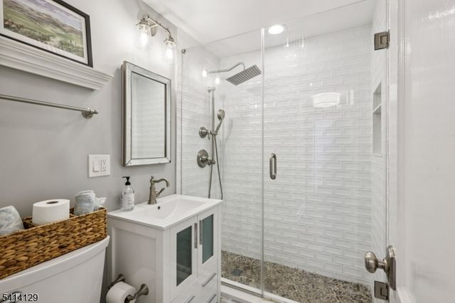 17 Cherokee Rd, Cranford Twp., NJ 07016