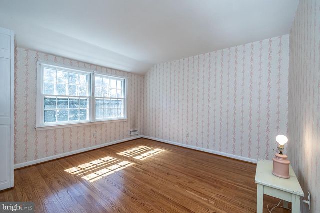 105 DEERFIELD DR, Cherry Hill, NJ 08034