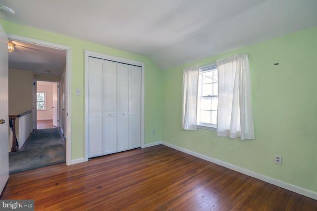 105 DEERFIELD DR, Cherry Hill, NJ 08034