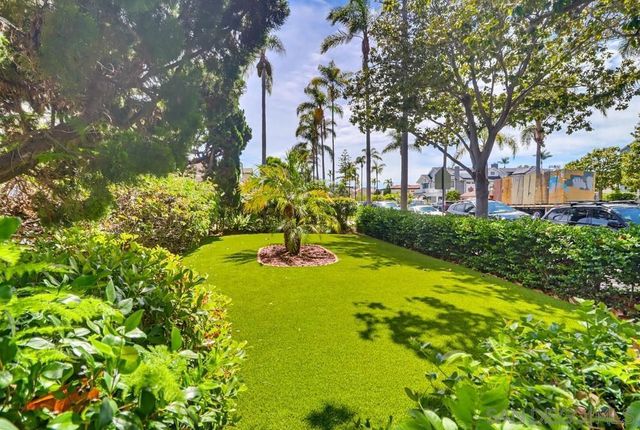 727 F Avenue, Coronado, CA 92118