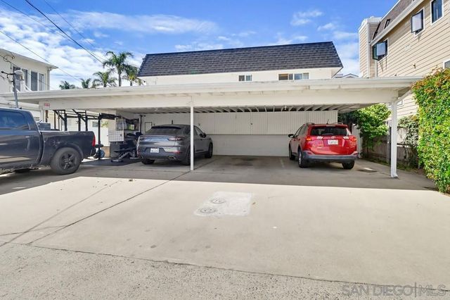 727 F Avenue, Coronado, CA 92118
