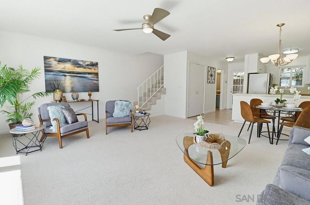 727 F Avenue, Coronado, CA 92118
