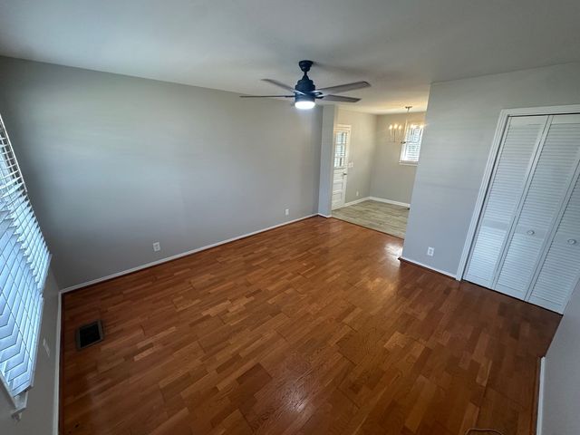 416 Lealand Ln, Lebanon, TN 37087