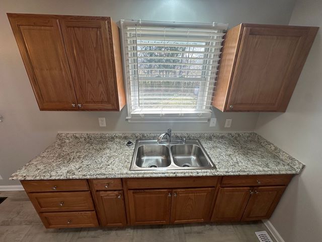 416 Lealand Ln, Lebanon, TN 37087