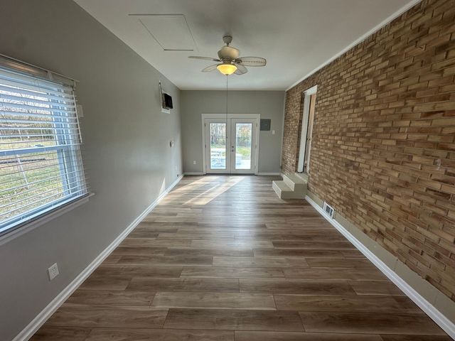 416 Lealand Ln, Lebanon, TN 37087