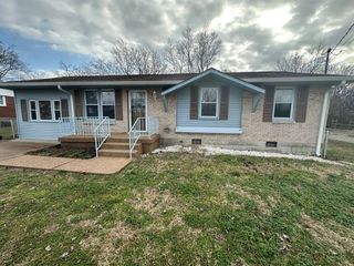 416 Lealand Ln, Lebanon, TN 37087