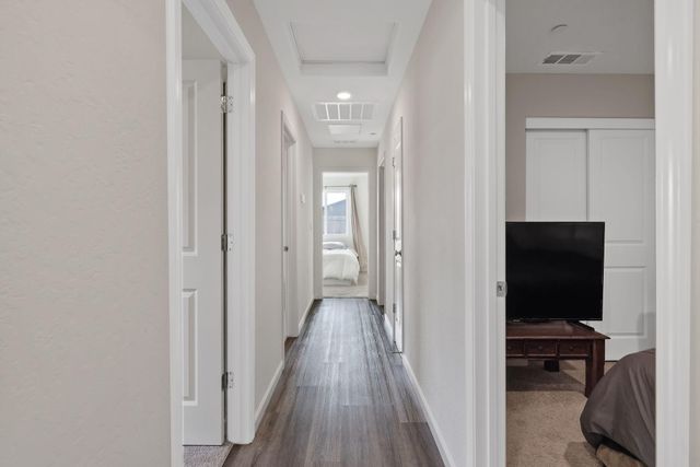 725 James Avenue, Corcoran, CA 93212