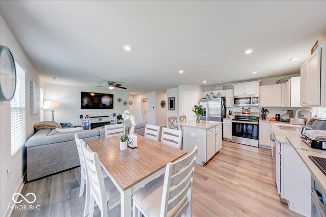 161 Mission Terrace Drive, Whiteland, IN 46184
