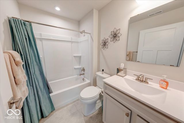 161 Mission Terrace Drive, Whiteland, IN 46184