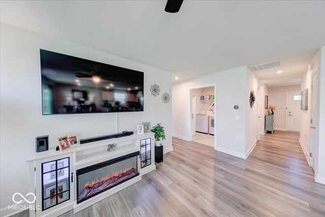 161 Mission Terrace Drive, Whiteland, IN 46184