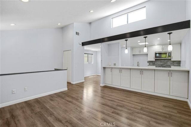 22 Arminta st unit 22, Sun Valley, CA 91352