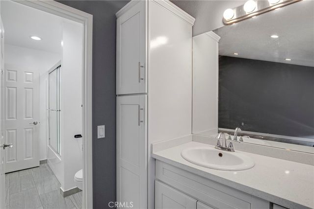22 Arminta st unit 22, Sun Valley, CA 91352