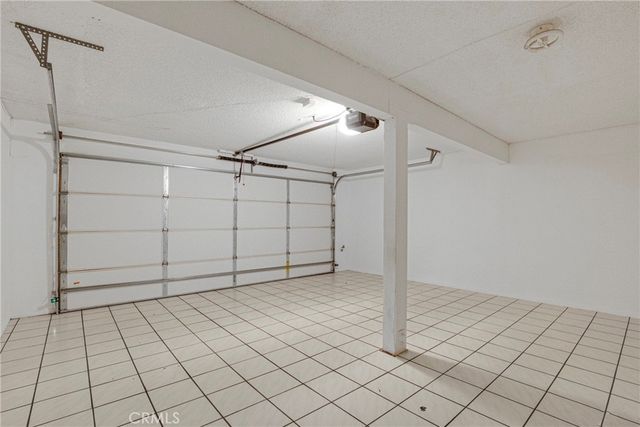 22 Arminta st unit 22, Sun Valley, CA 91352