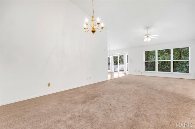 1335 Kensington Way Drive, Ellisville, MO 63011