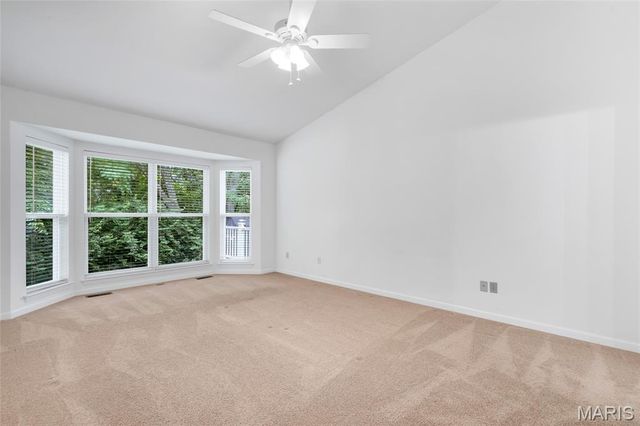 1335 Kensington Way Drive, Ellisville, MO 63011