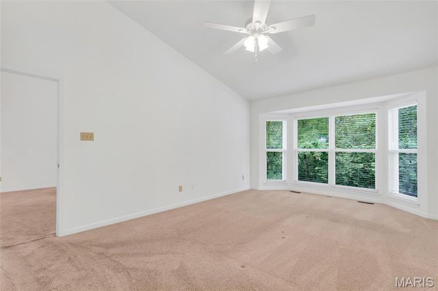 1335 Kensington Way Drive, Ellisville, MO 63011