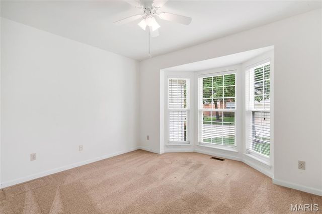 1335 Kensington Way Drive, Ellisville, MO 63011
