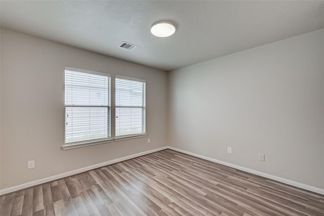 7722 Shavano Ln, Cypress, TX 77433