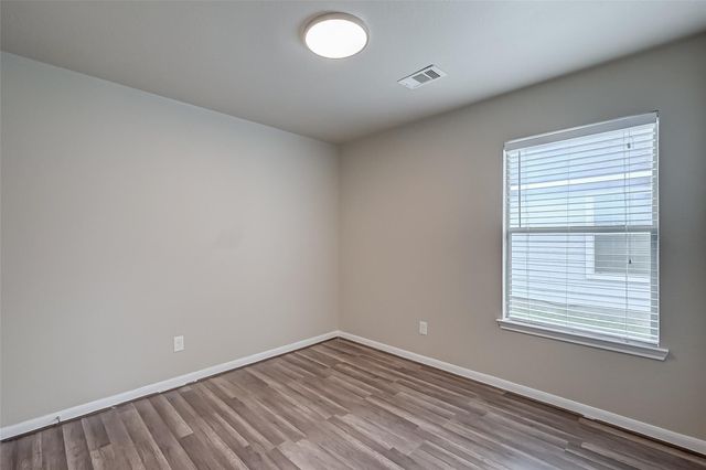 7722 Shavano Ln, Cypress, TX 77433