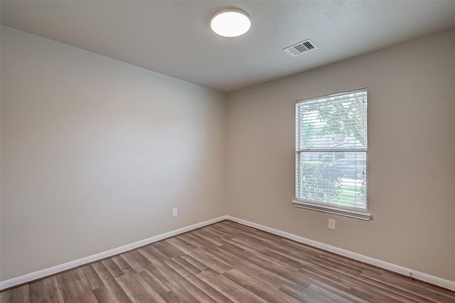 7722 Shavano Ln, Cypress, TX 77433