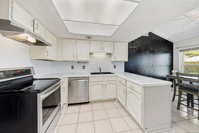 3318 Rosetti, San Antonio, TX 78247