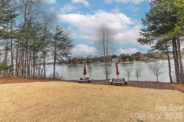 146 Beacon Drive D, Mooresville, NC 28117