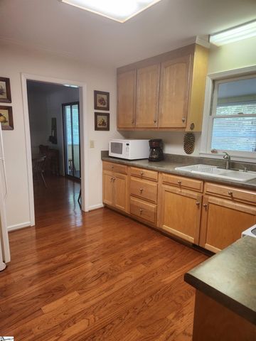 10824 Anderson Road, Piedmont, SC 29673