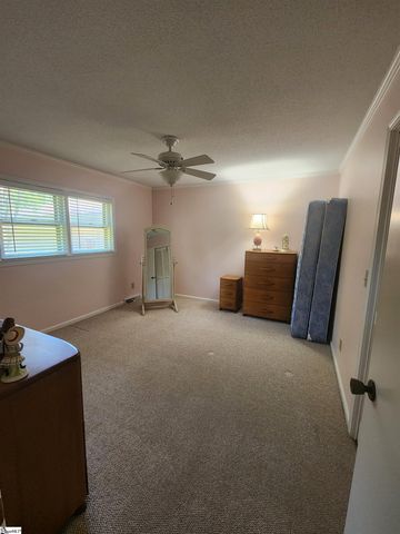 10824 Anderson Road, Piedmont, SC 29673