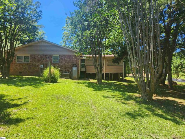 10824 Anderson Road, Piedmont, SC 29673