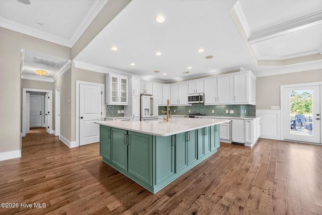 6366 Havencrest Drive SW, Ocean Isle Beach, NC 28469