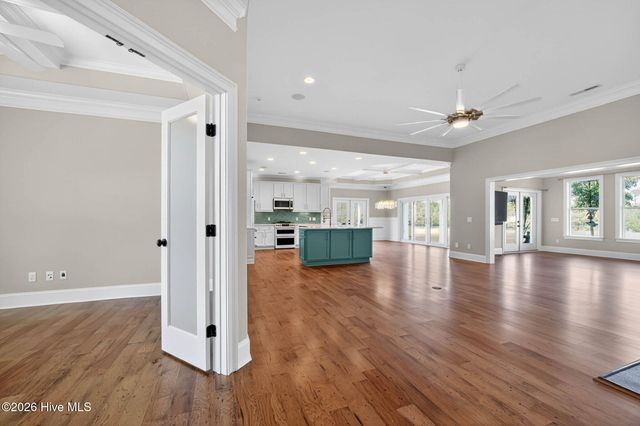 6366 Havencrest Drive SW, Ocean Isle Beach, NC 28469