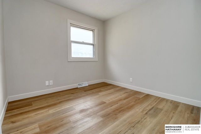 909 F Street, Eagle, NE 68347