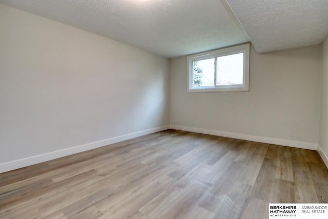 909 F Street, Eagle, NE 68347