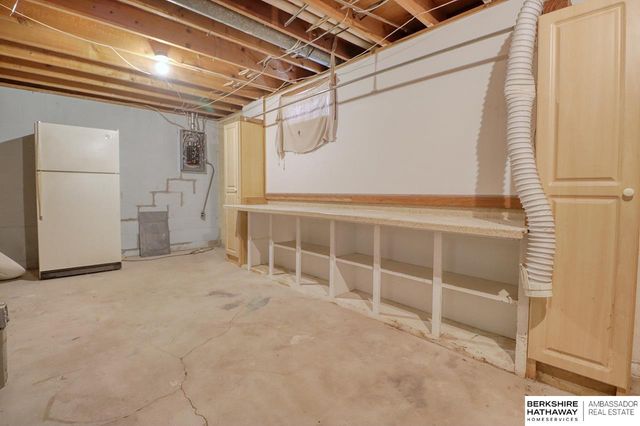 909 F Street, Eagle, NE 68347