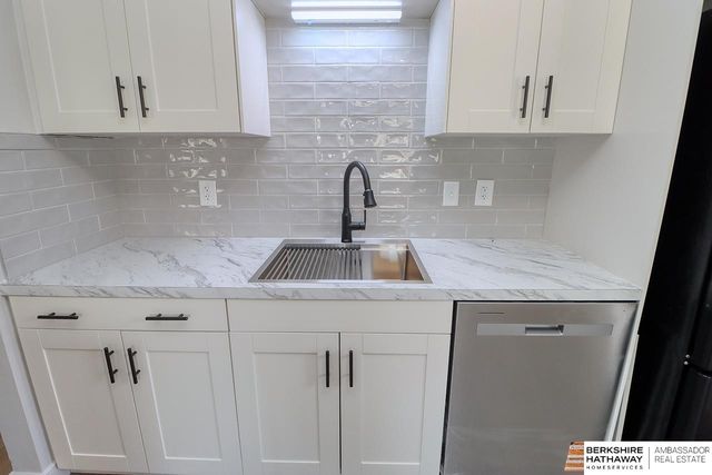 909 F Street, Eagle, NE 68347