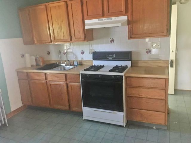 2043 Asbury Avenue, Evanston, IL 60201