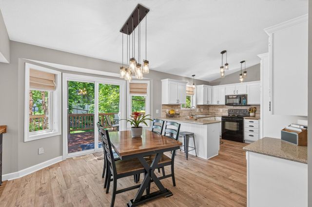 15165 Dartmoor Court, Rosemount, MN 55068