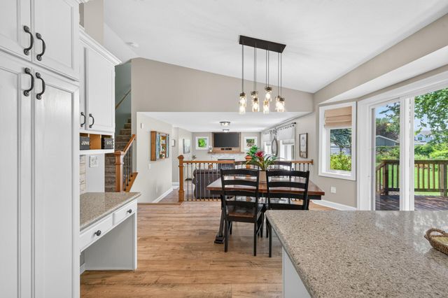 15165 Dartmoor Court, Rosemount, MN 55068