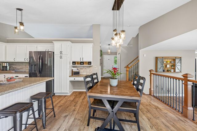 15165 Dartmoor Court, Rosemount, MN 55068